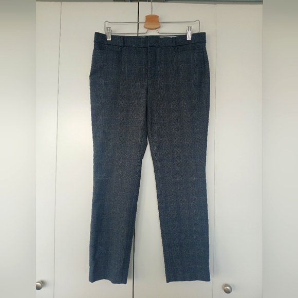 Banana Republic | 8 | Dress Pant - Picture 1 of 4